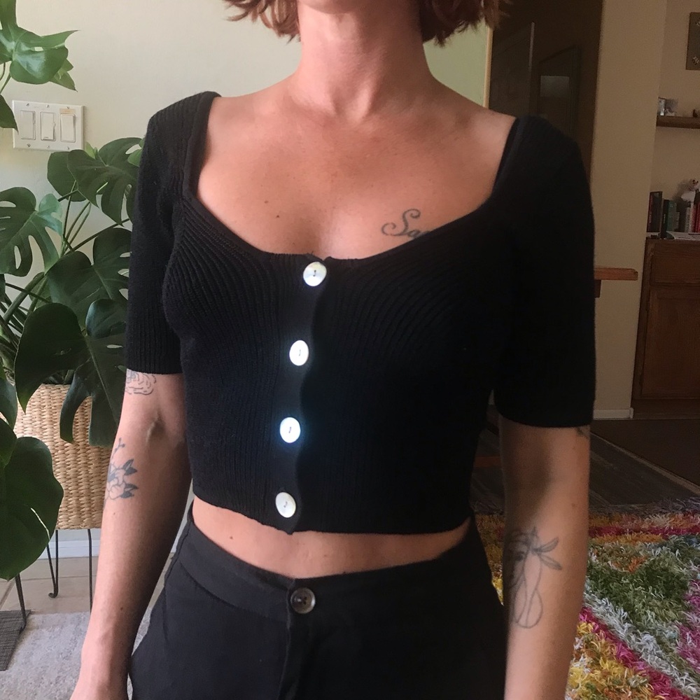 Wilfred Black Knit Shell Button Square Neck Crop Top  Sweater Shirt